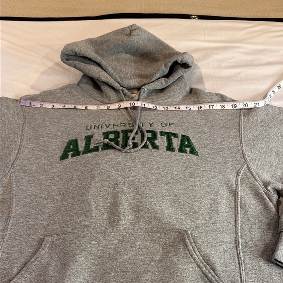 Russell Athletic University of Alberta Grey Hoodie Men's Size M - Picture 2 of 8
